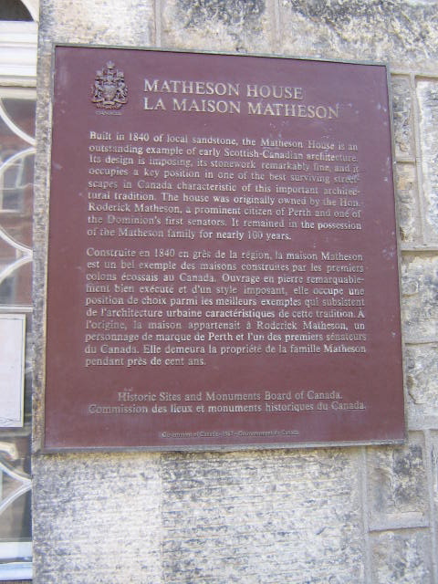 Plaque Photo