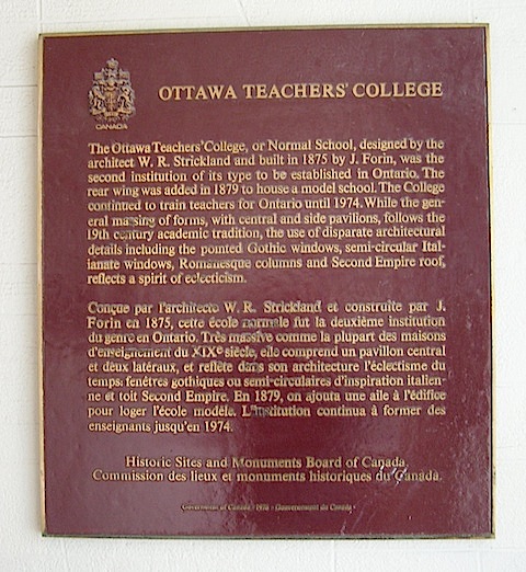 Plaque Photo