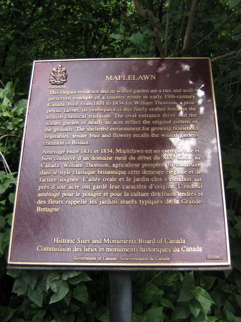 Plaque Photo