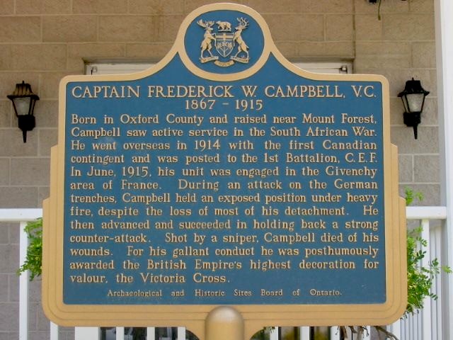 Plaque Photo